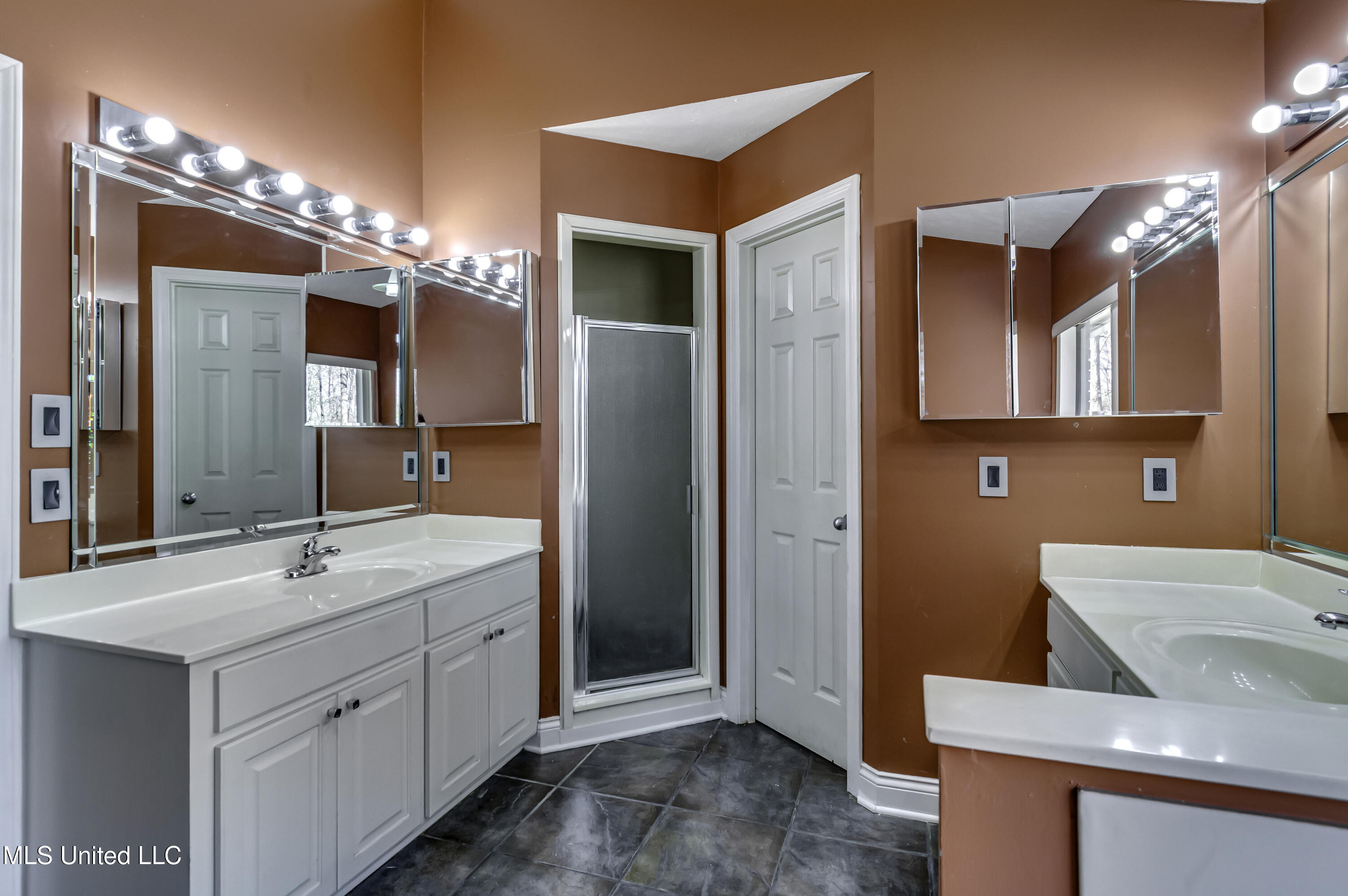 110 Meadowview Drive Brandon, MS 39047 - Photo 27 of 57 110 Meadowview Dr--65