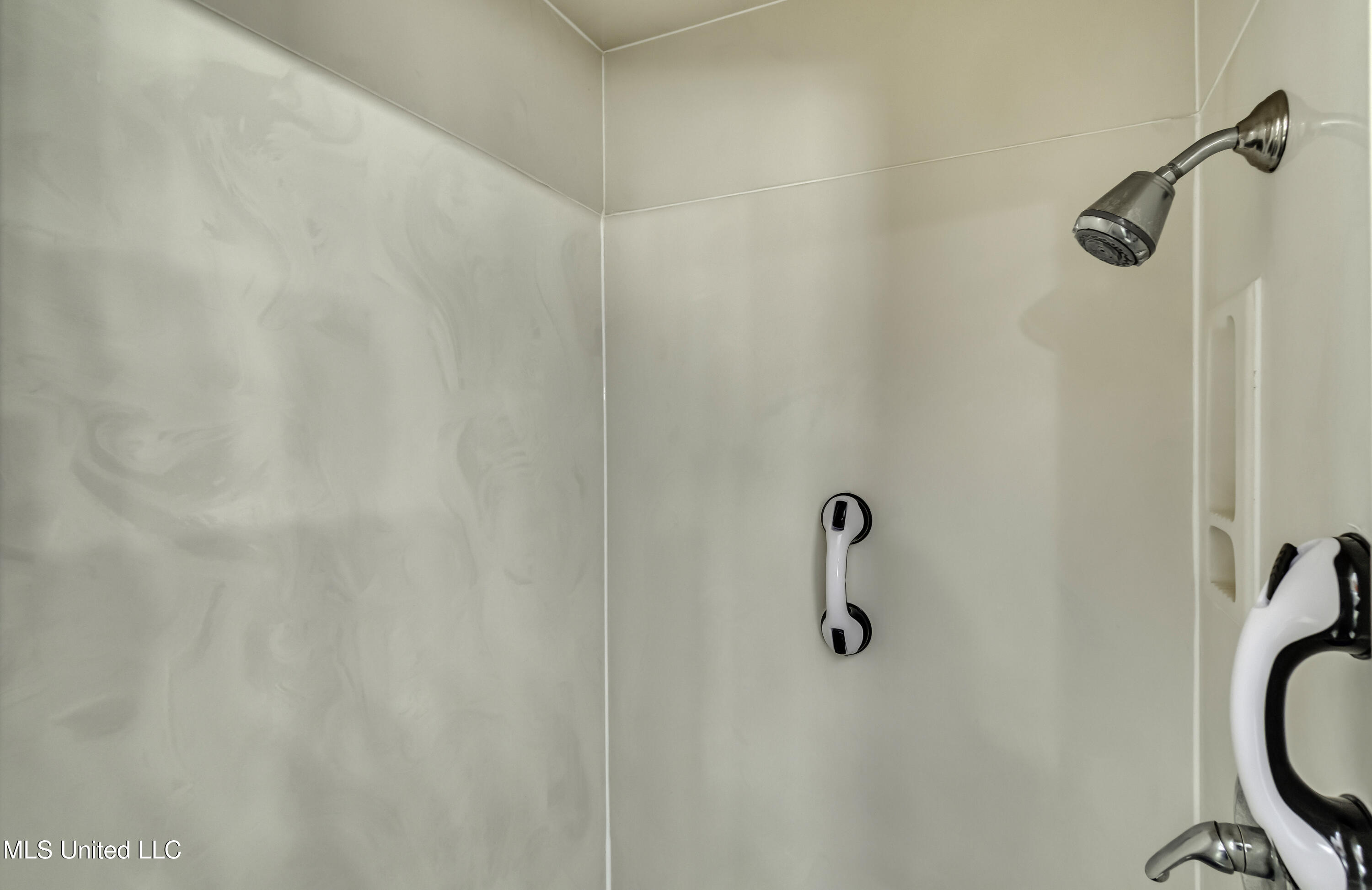 110 Meadowview Drive Brandon, MS 39047 - Photo 29 of 57 110 Meadowview Dr--68