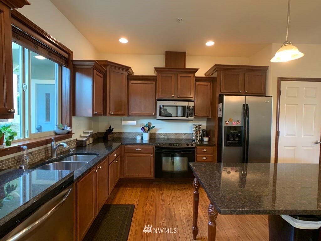 660 Telegraph Road, Unit 102 Bellingham, WA 98226 - Photo 13 of 28 Gallery Image 13