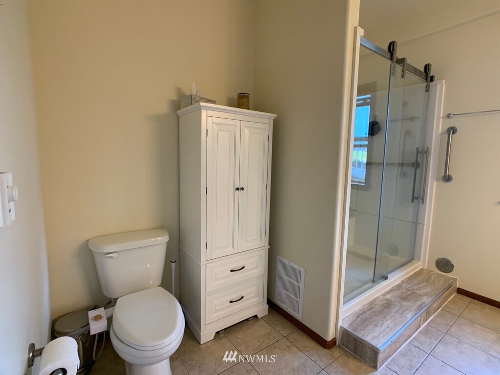 660 Telegraph Road, Unit 102 Bellingham, WA 98226 - Photo 17 of 28 Gallery Image 17