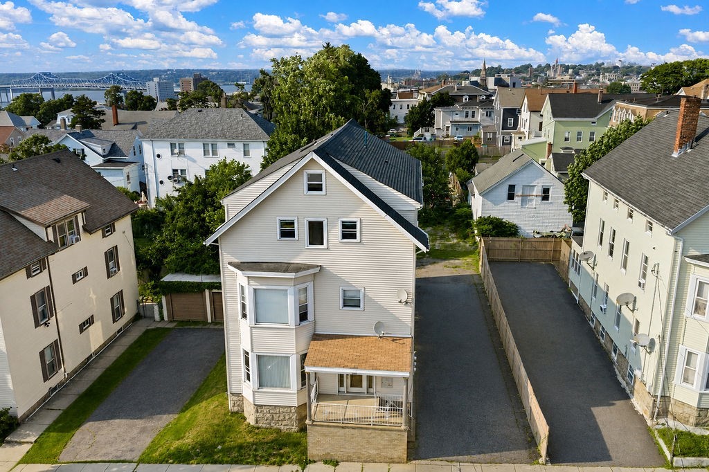 998 Middle Street Fall River, MA 02721 - Photo 1 of 28