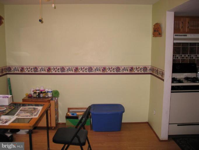8905 Footed Ridge Columbia, MD 21045 - Photo 5 of 20 Breakfast Area