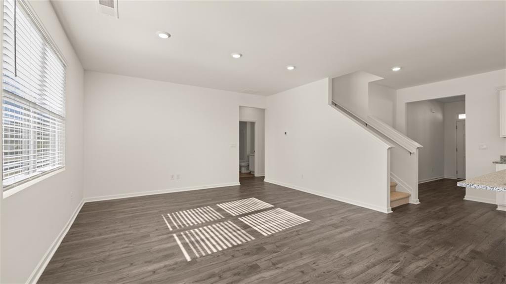 194 Lauritsen Way Newnan, GA 30265 - Photo 17 of 41