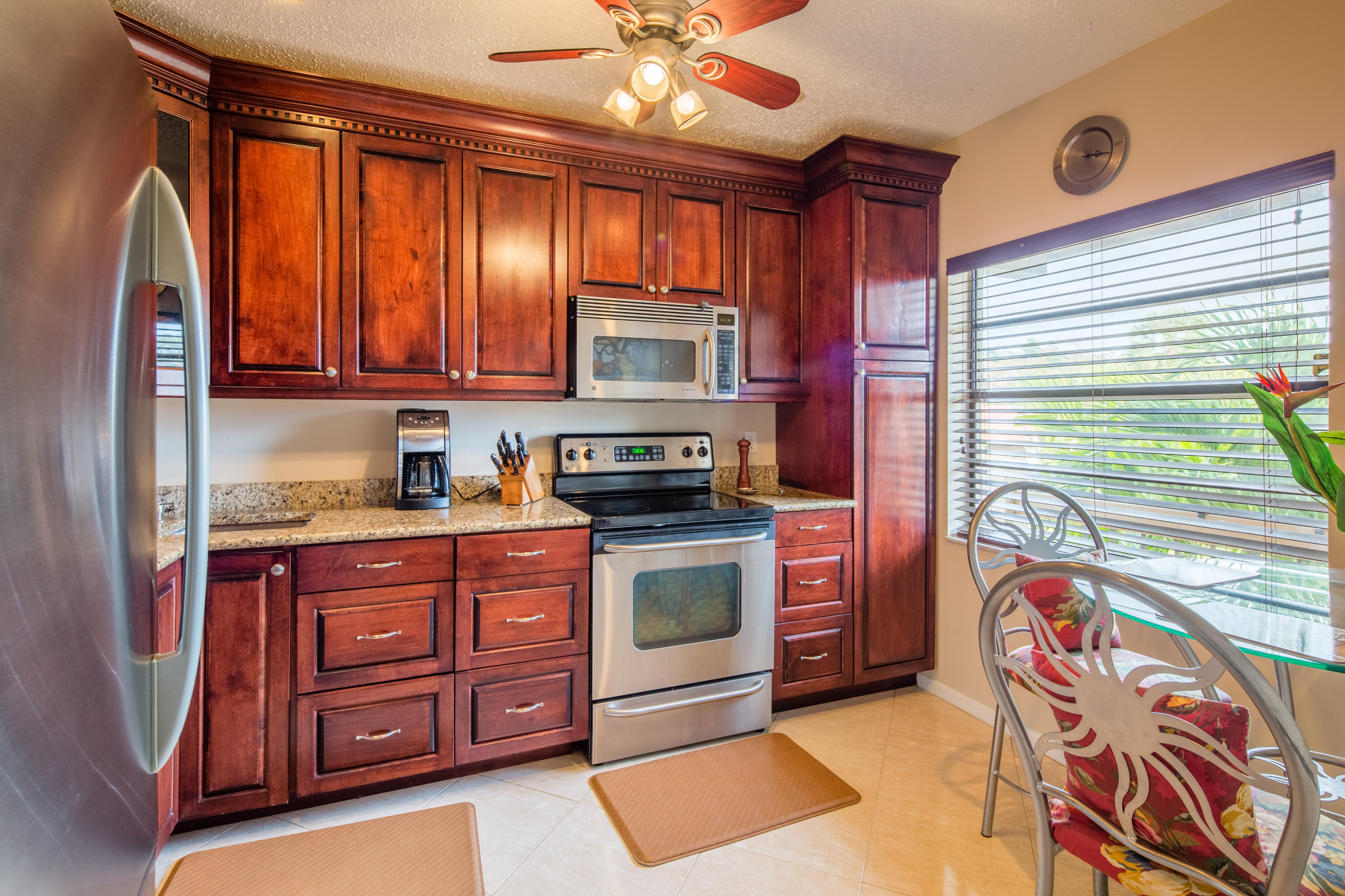 8520 Casa Del Lago, Unit 50F Boca Raton, FL 33433 - Photo 5 of 12 99860001-HDR - Copy