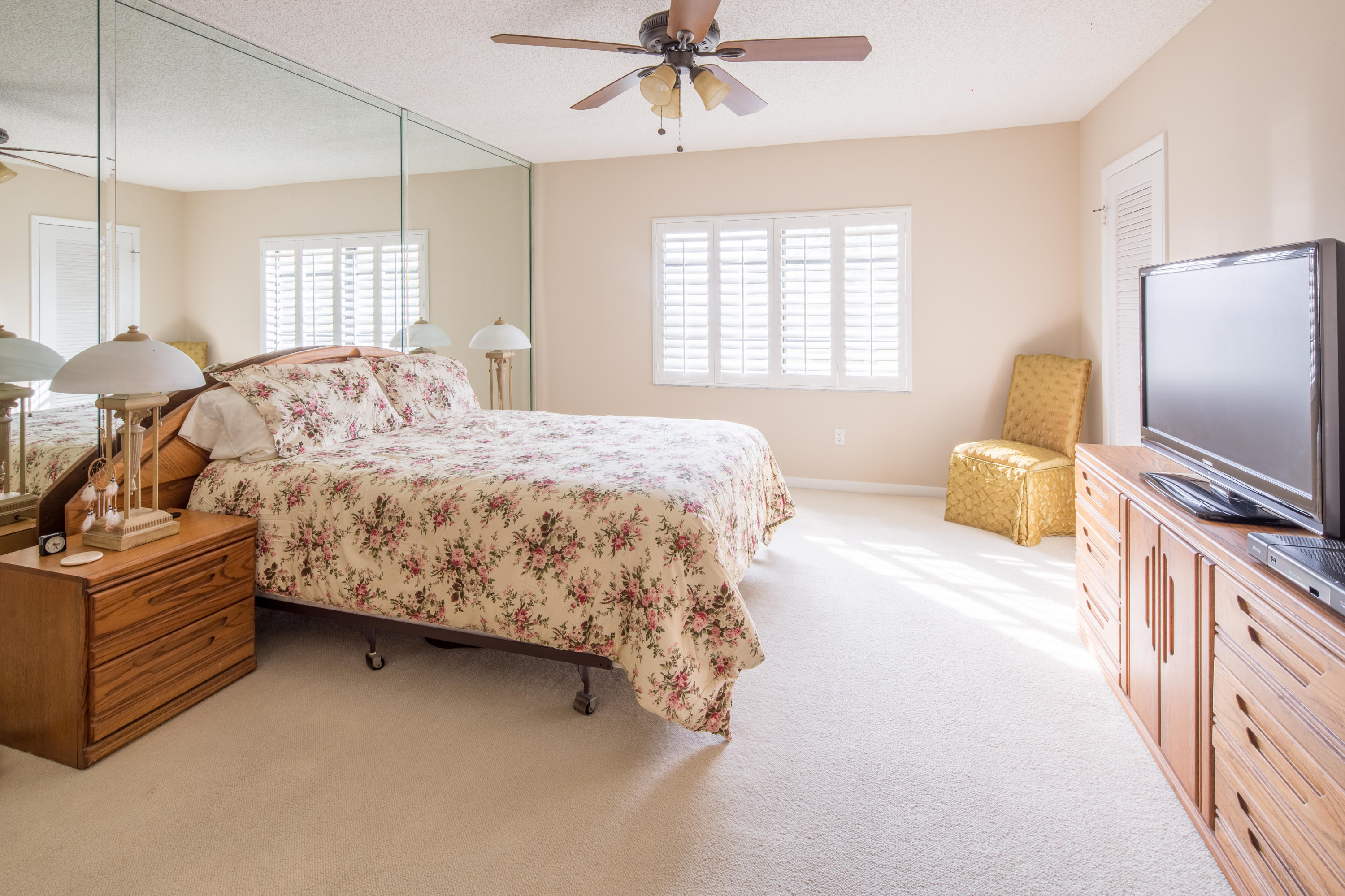 8520 Casa Del Lago, Unit 50F Boca Raton, FL 33433 - Photo 6 of 12 99860016-HDR