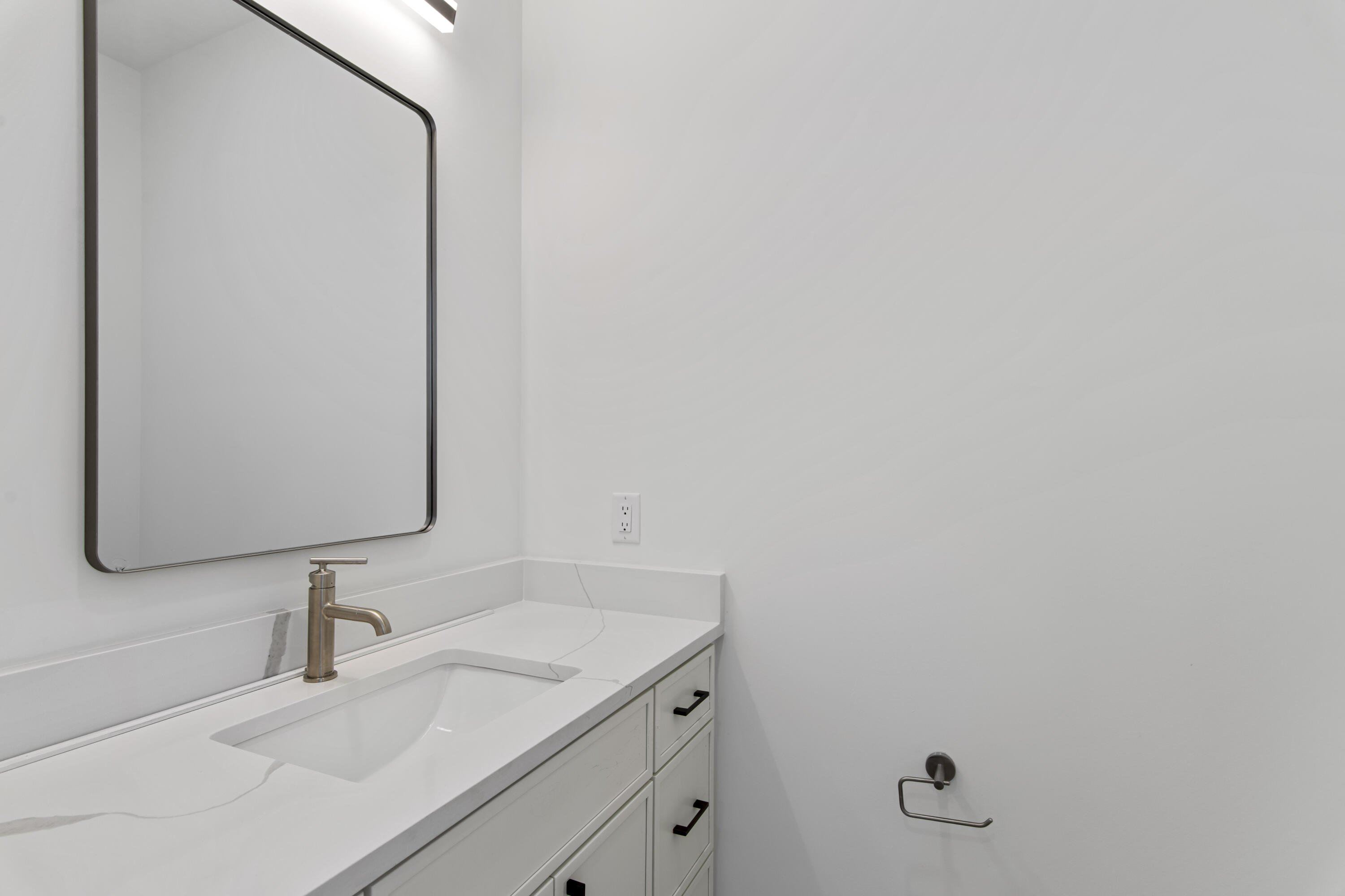 39 Sarah Street, Unit LOT 17 Inlet Beach, FL 32461 - Photo 37 of 60 Half Bath