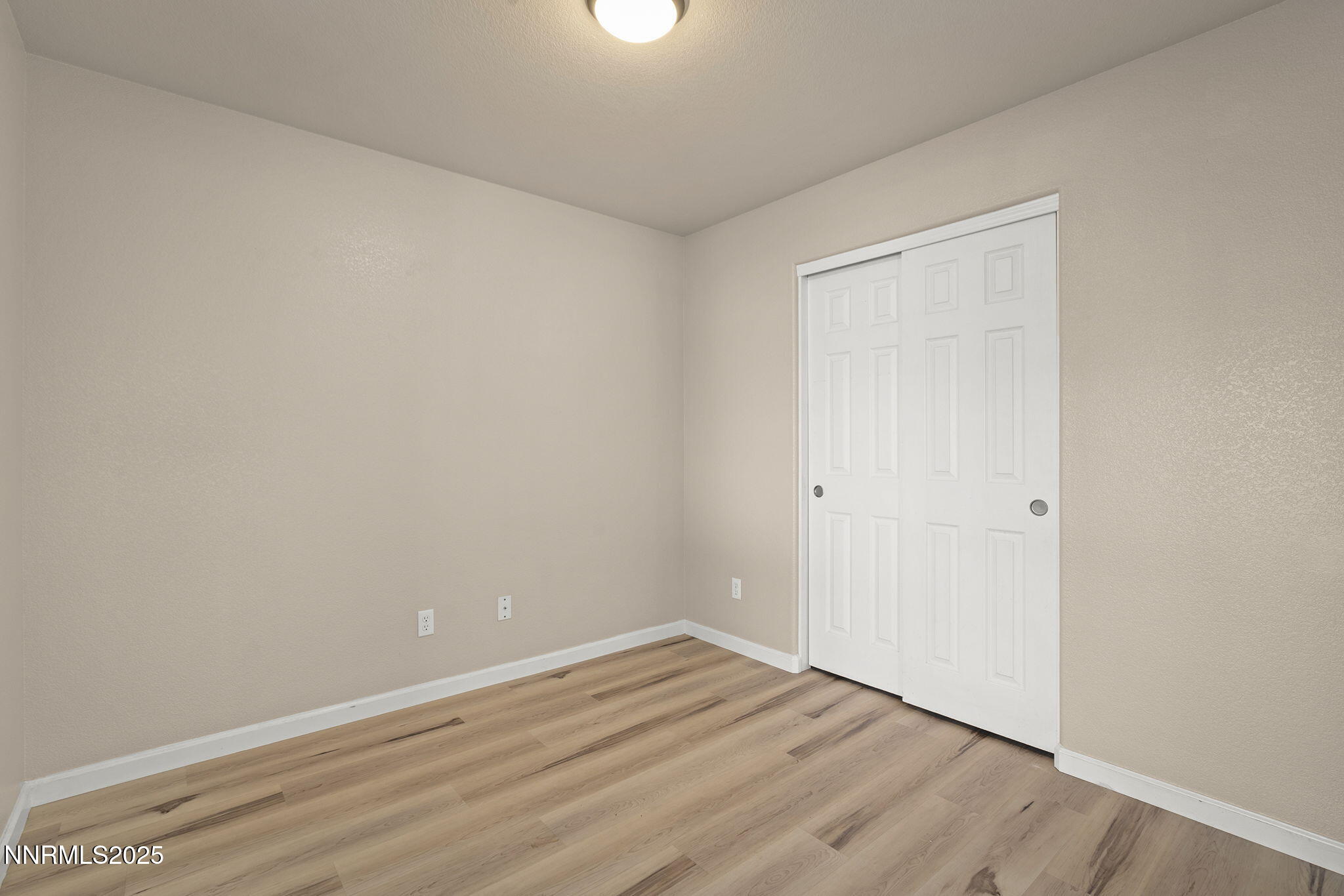 18261 Grizzly Bear Court Reno, NV 89508 - Photo 14 of 22 14-web-or-mls-_DSC0735