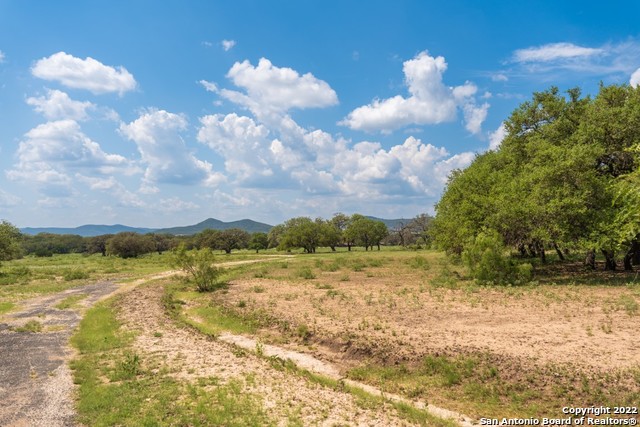 434 River Road Utopia, TX 78884 - Photo 19 of 24