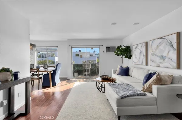 $750,000 | 1914 Corinth Avenue, Unit 201, Los Angeles, CA 90025