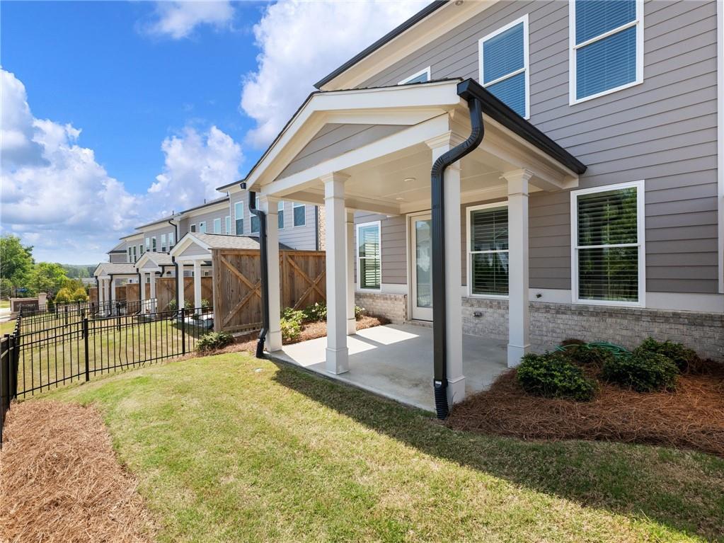5111 Riden Way Buford, GA 30518 - Photo 38 of 43