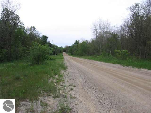 7386 Cunningham Road Northeast Mancelona, MI 49659 - Photo 2 of 14 1717110-1.JPG