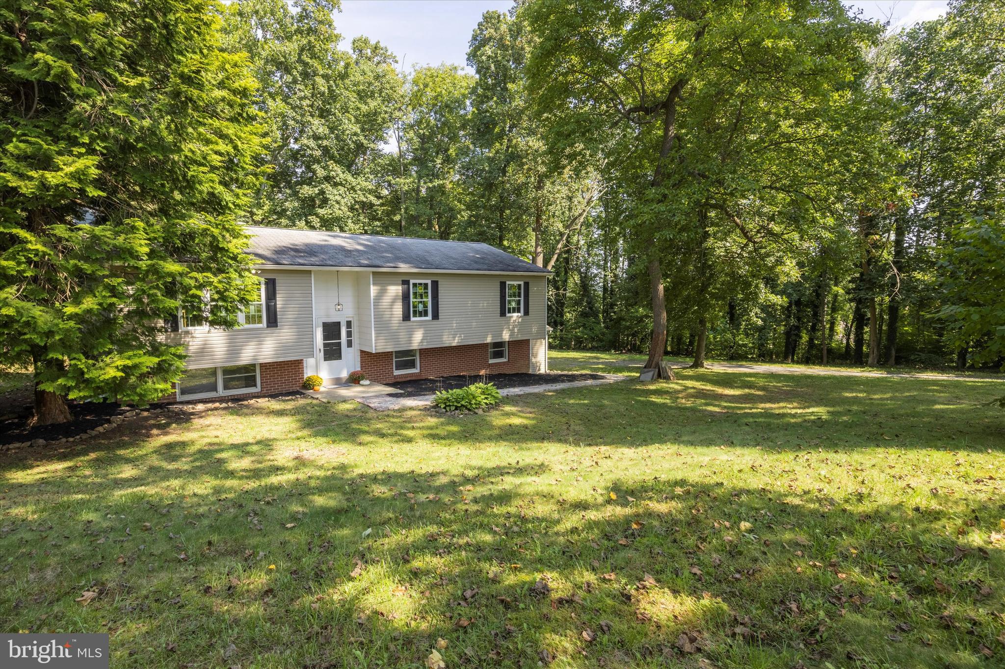 164 Creamery Road Elverson, PA 19520 - Photo 2 of 50 Front Exterior