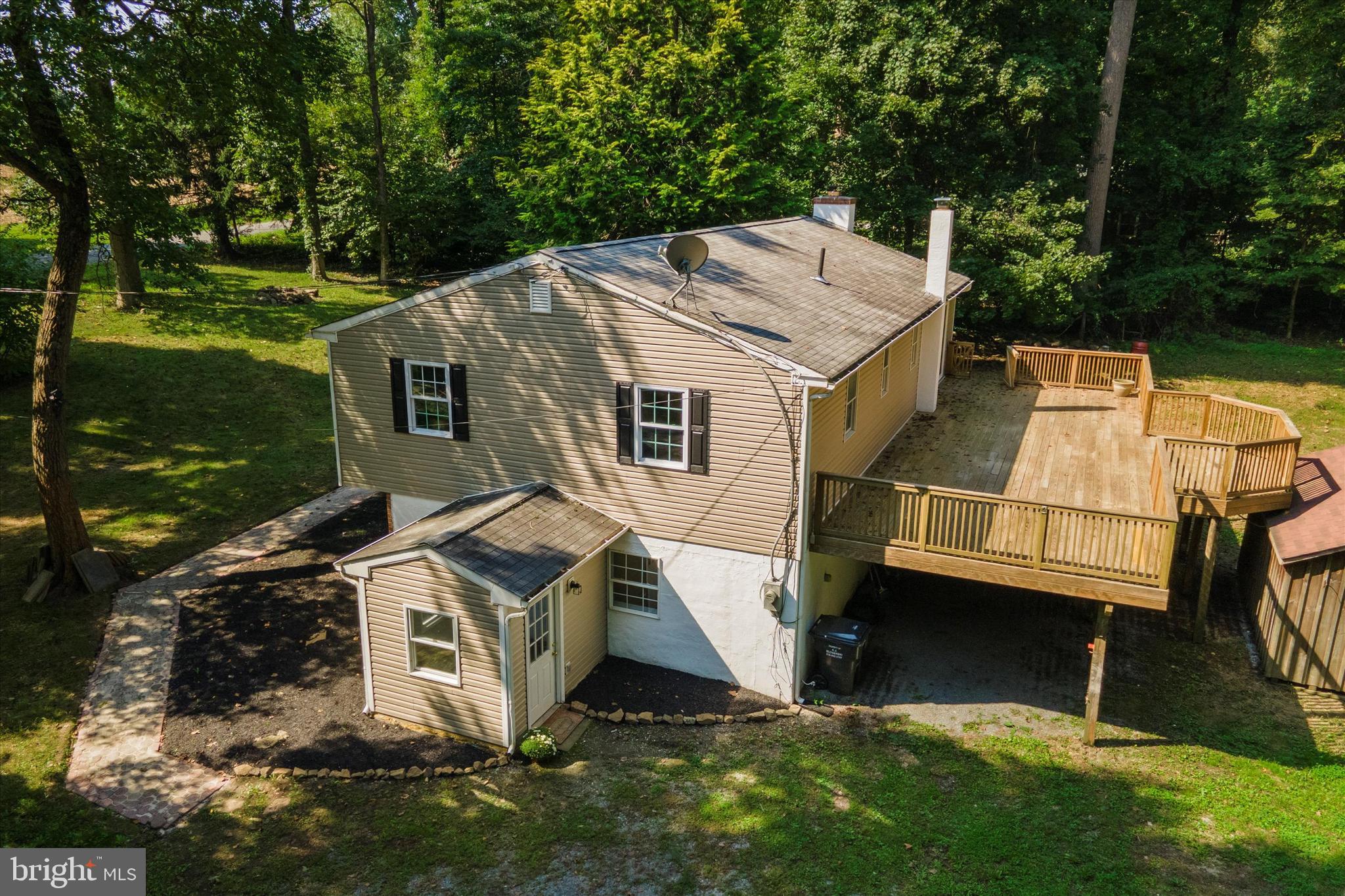 164 Creamery Road Elverson, PA 19520 - Photo 40 of 50 Exterior Side
