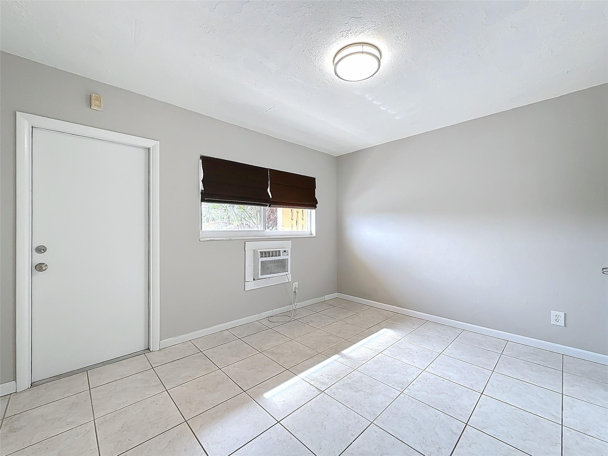 301 East McNab Road, Unit 202 Pompano Beach, FL 33060 - Photo 16 of 29 Photo 16