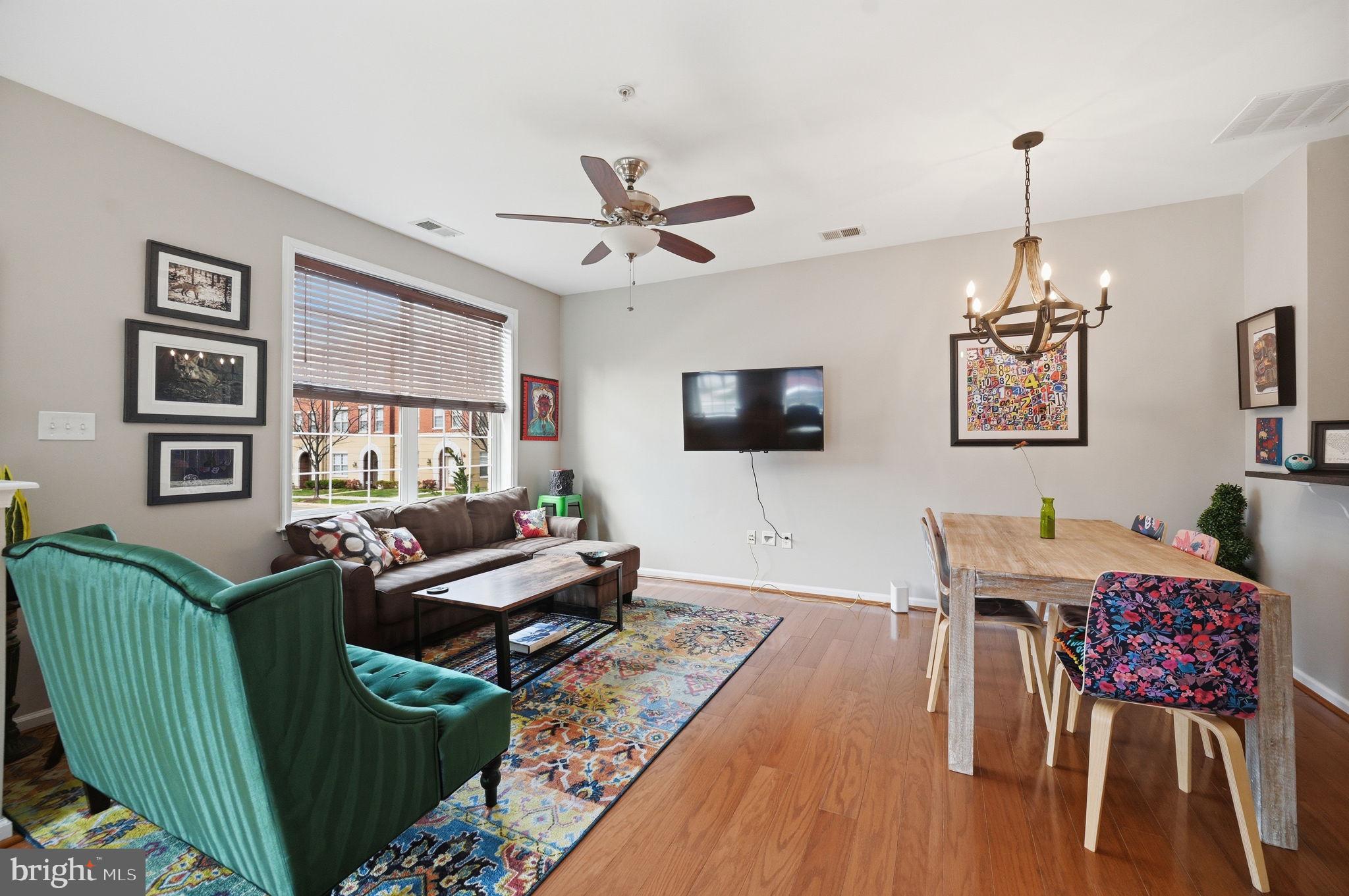 19416 Coppermine Square Leesburg, VA 20176 - Photo 4 of 28