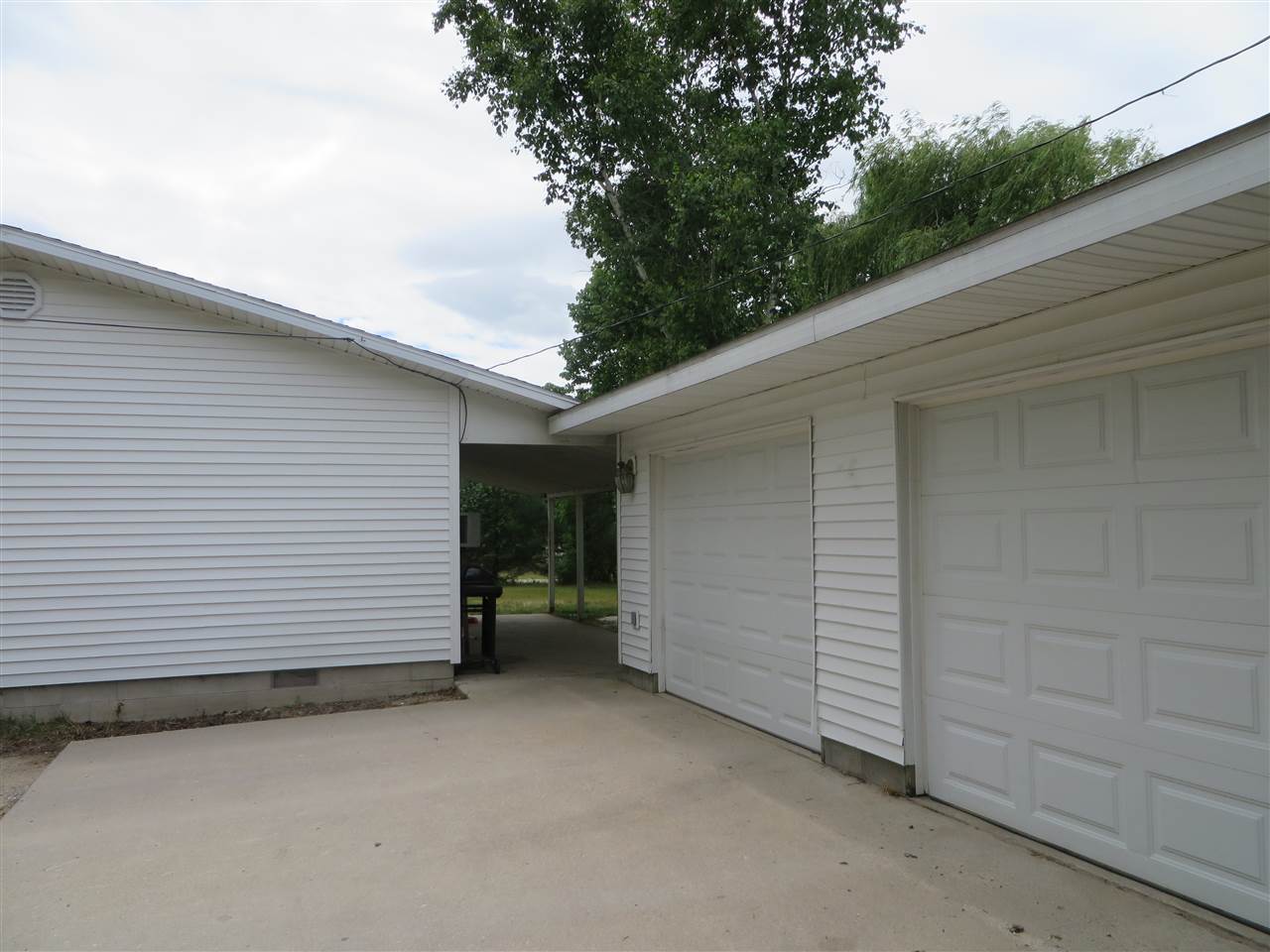 1776 Sawyer Road Traverse City, MI 49685 - Photo 24 of 24 1819187-23.JPG