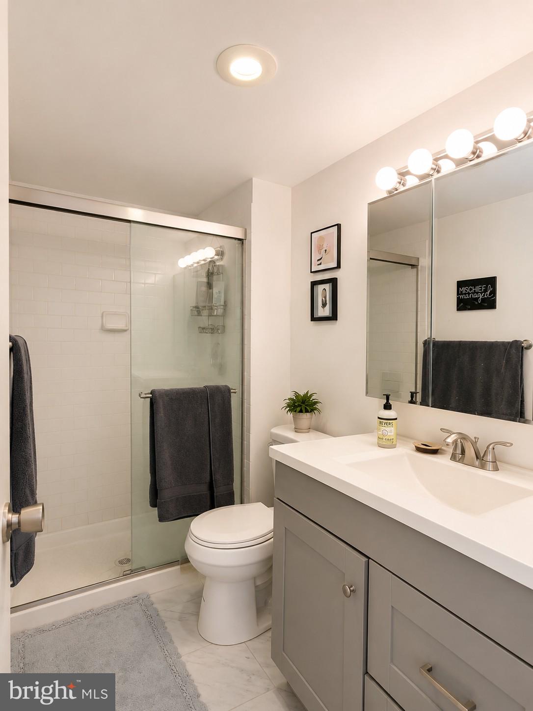 224-30 West Rittenhouse Square, Unit 401 Philadelphia, PA 19103 - Photo 8 of 21