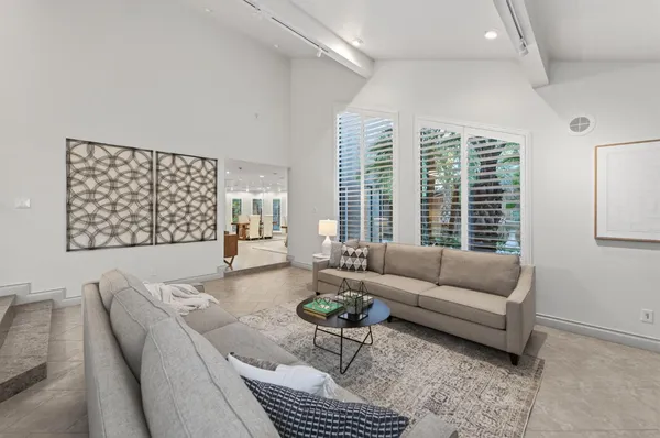 $1,795,000 | 2788 West Bluff Avenue, Fresno, CA 93711