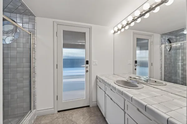 $1,795,000 | 2788 West Bluff Avenue, Fresno, CA 93711