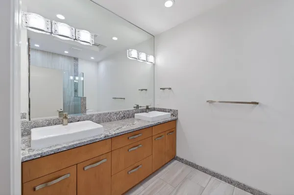 $1,795,000 | 2788 West Bluff Avenue, Fresno, CA 93711