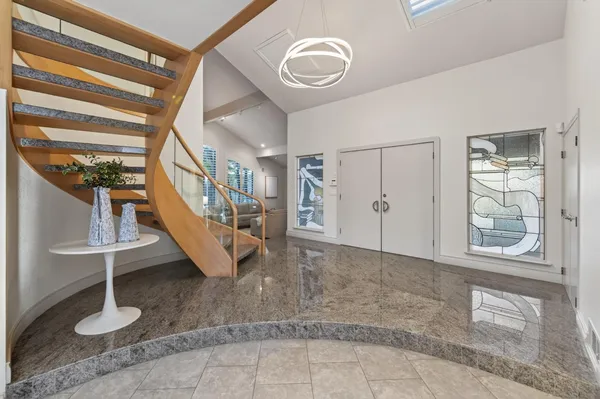 $1,795,000 | 2788 West Bluff Avenue, Fresno, CA 93711