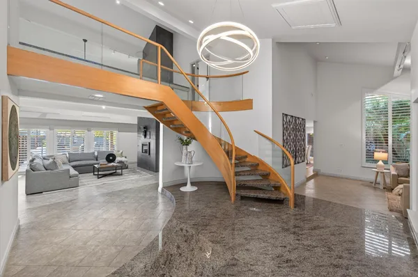 $1,795,000 | 2788 West Bluff Avenue, Fresno, CA 93711