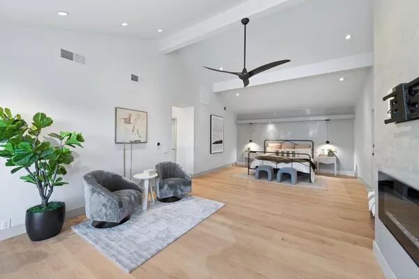 $1,795,000 | 2788 West Bluff Avenue, Fresno, CA 93711