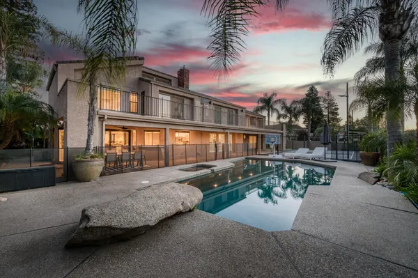 $1,795,000 | 2788 West Bluff Avenue, Fresno, CA 93711