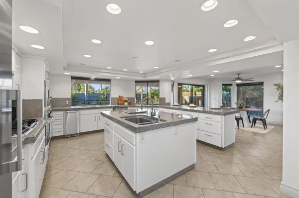 $1,795,000 | 2788 West Bluff Avenue, Fresno, CA 93711