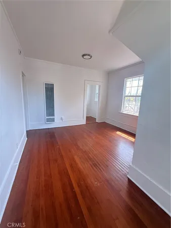 $1,600 | 534 Chestnut Avenue, Unit 4, Long Beach, CA 90802