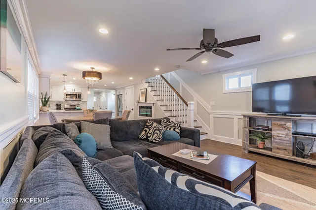 $4,500 | 605 Monmouth Avenue, Unit FRONT HOUSE, Bradley Beach, NJ 07720