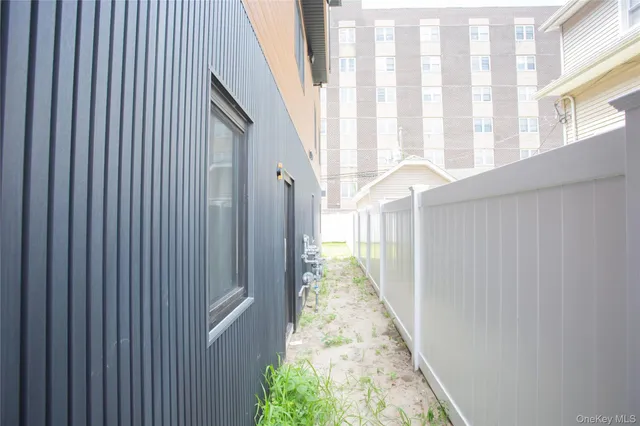 $7,800 | 622 West Penn Street, Unit A1, Long Beach, NY 11561