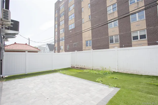 $7,800 | 622 West Penn Street, Unit A1, Long Beach, NY 11561