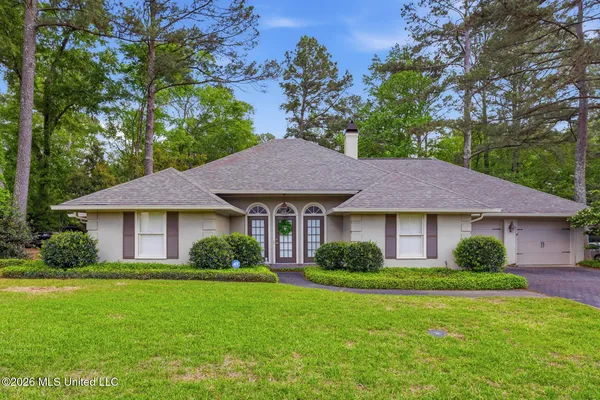 $258,500 | 1525 Kristen Drive, Jackson, MS 39211
