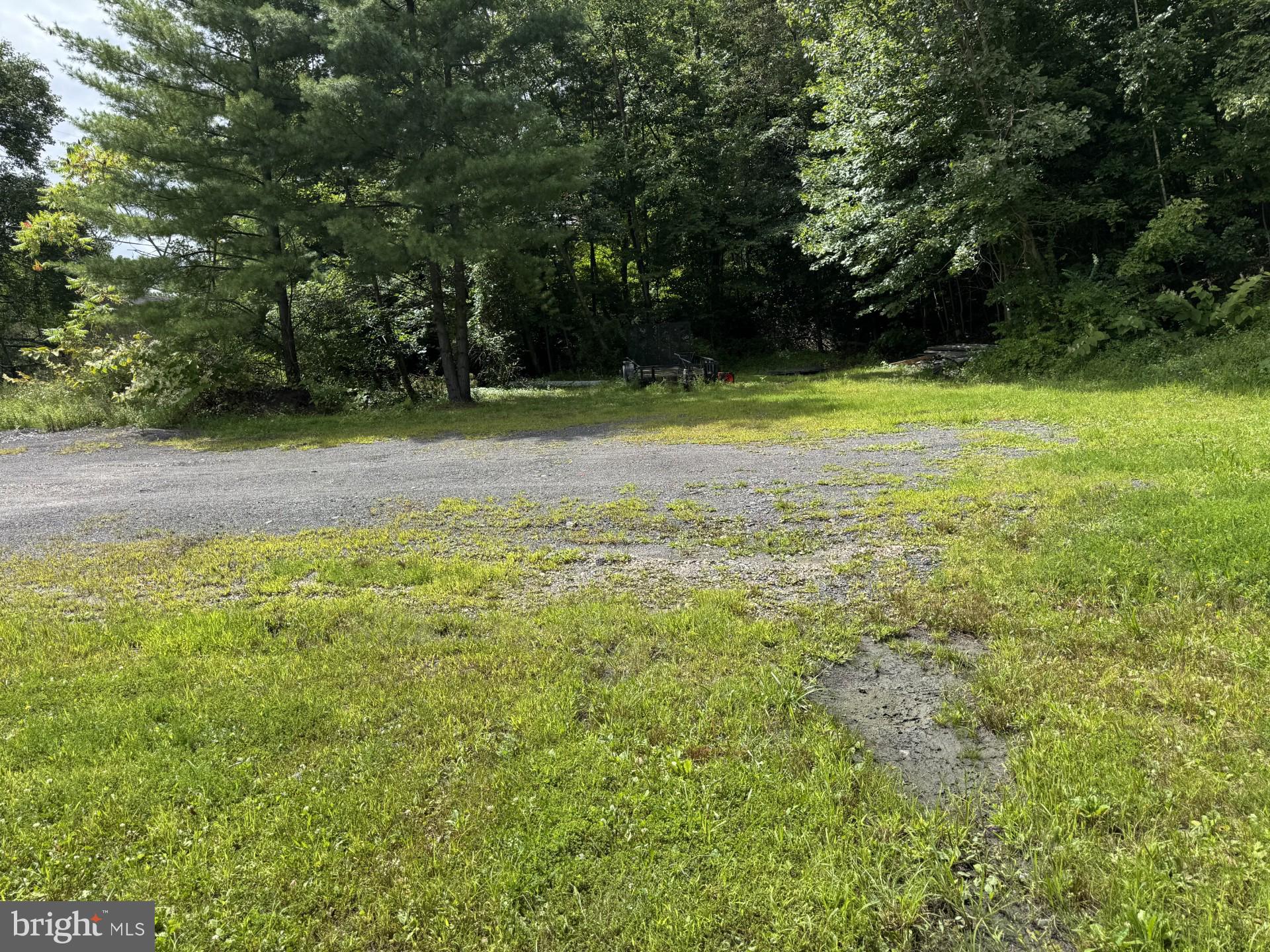 353 Valley Road Pottsville, PA 17901 - Photo 24 of 30 Off Street