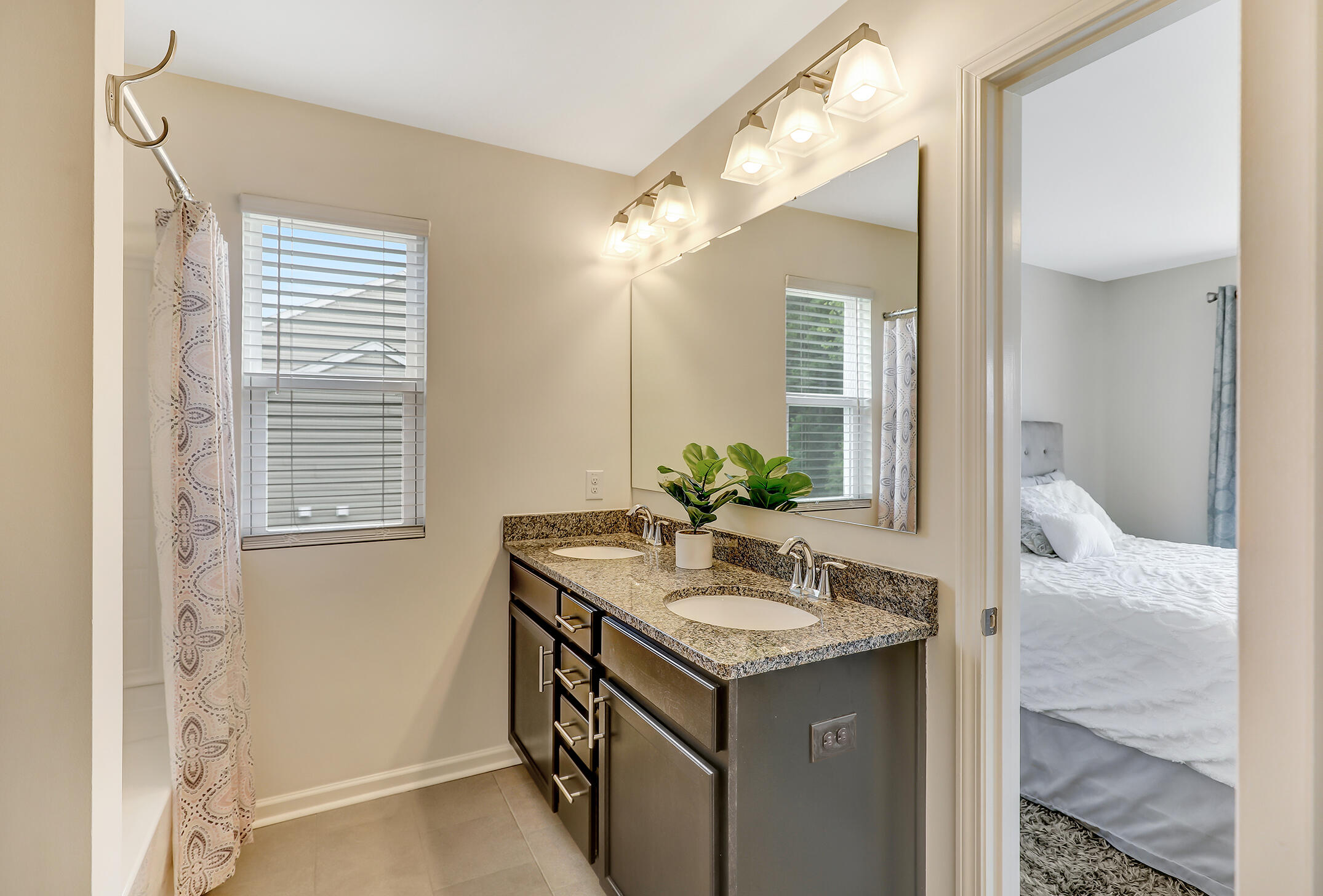 124 Rockingham Way Moncks Corner, SC 29461 - Photo 18 of 29 Master Bath