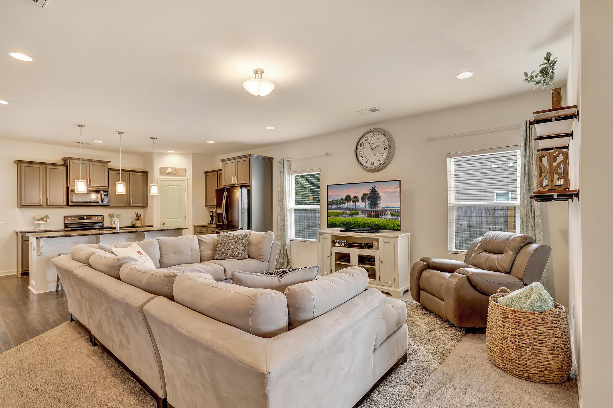 124 Rockingham Way Moncks Corner, SC 29461 - Photo 6 of 29 Great Room