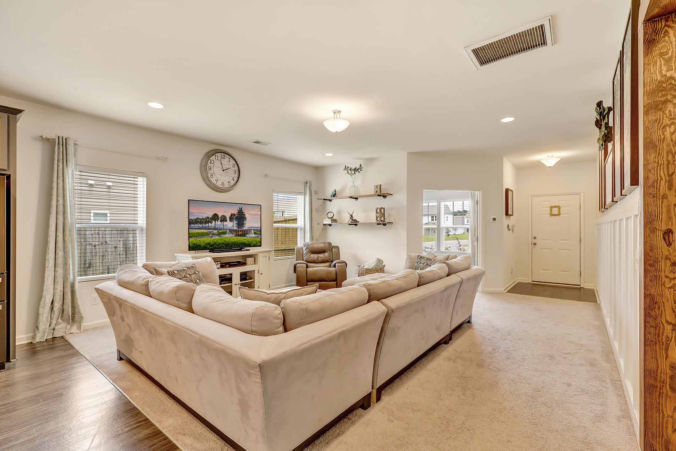 124 Rockingham Way Moncks Corner, SC 29461 - Photo 7 of 29 Great Room
