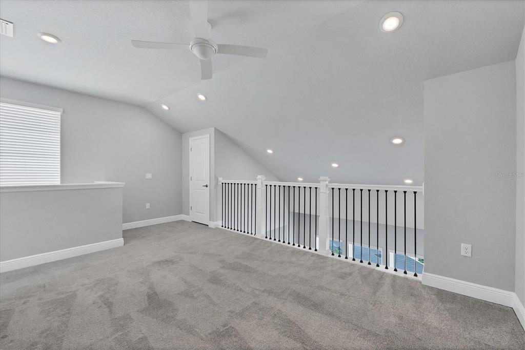 2340 Lindstrom Street Sarasota, FL 34237 - Photo 22 of 59