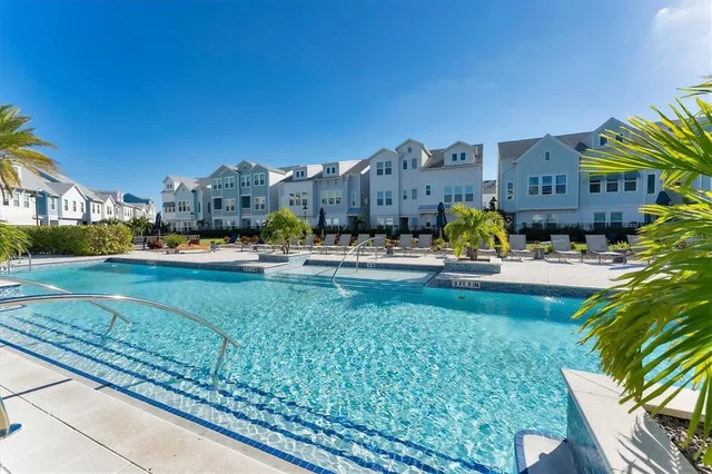 $749,000 | 2340 Lindstrom Street, Sarasota, FL 34237