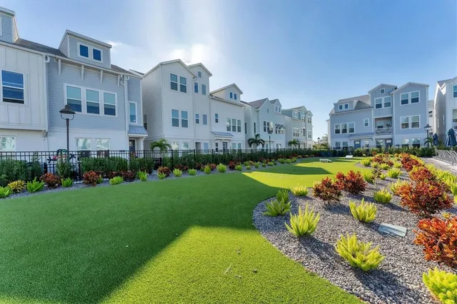 $749,000 | 2340 Lindstrom Street, Sarasota, FL 34237