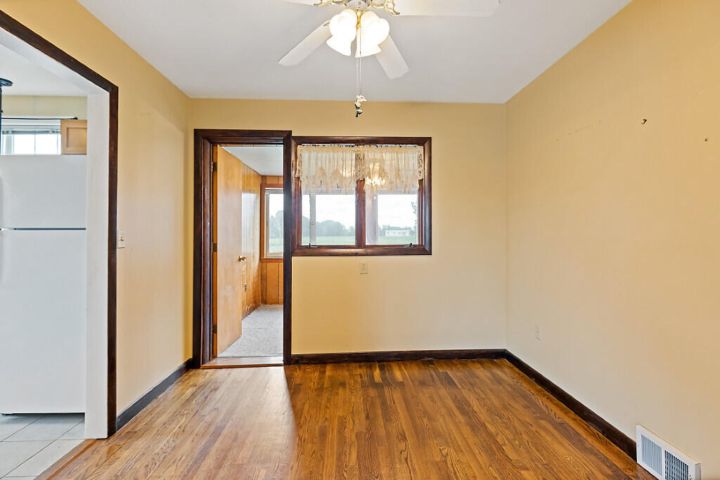 67 River Road Benton, ME 04901 - Photo 9 of 41 36_BP5A2960_DxO_mls