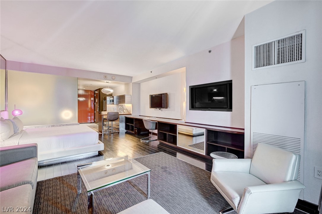 4381 West Flamingo Road, Unit 2619 Las Vegas, NV 89103 - Photo 4 of 26