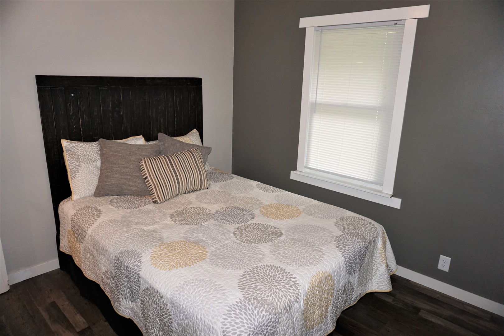 1010 Broadmoor Drive Champaign, IL 61821 - Photo 17 of 30