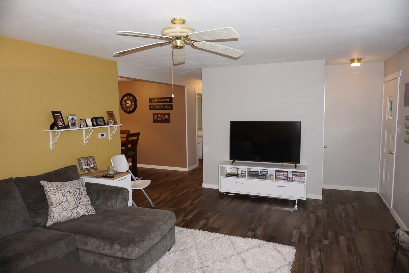 1010 Broadmoor Drive Champaign, IL 61821 - Photo 4 of 30