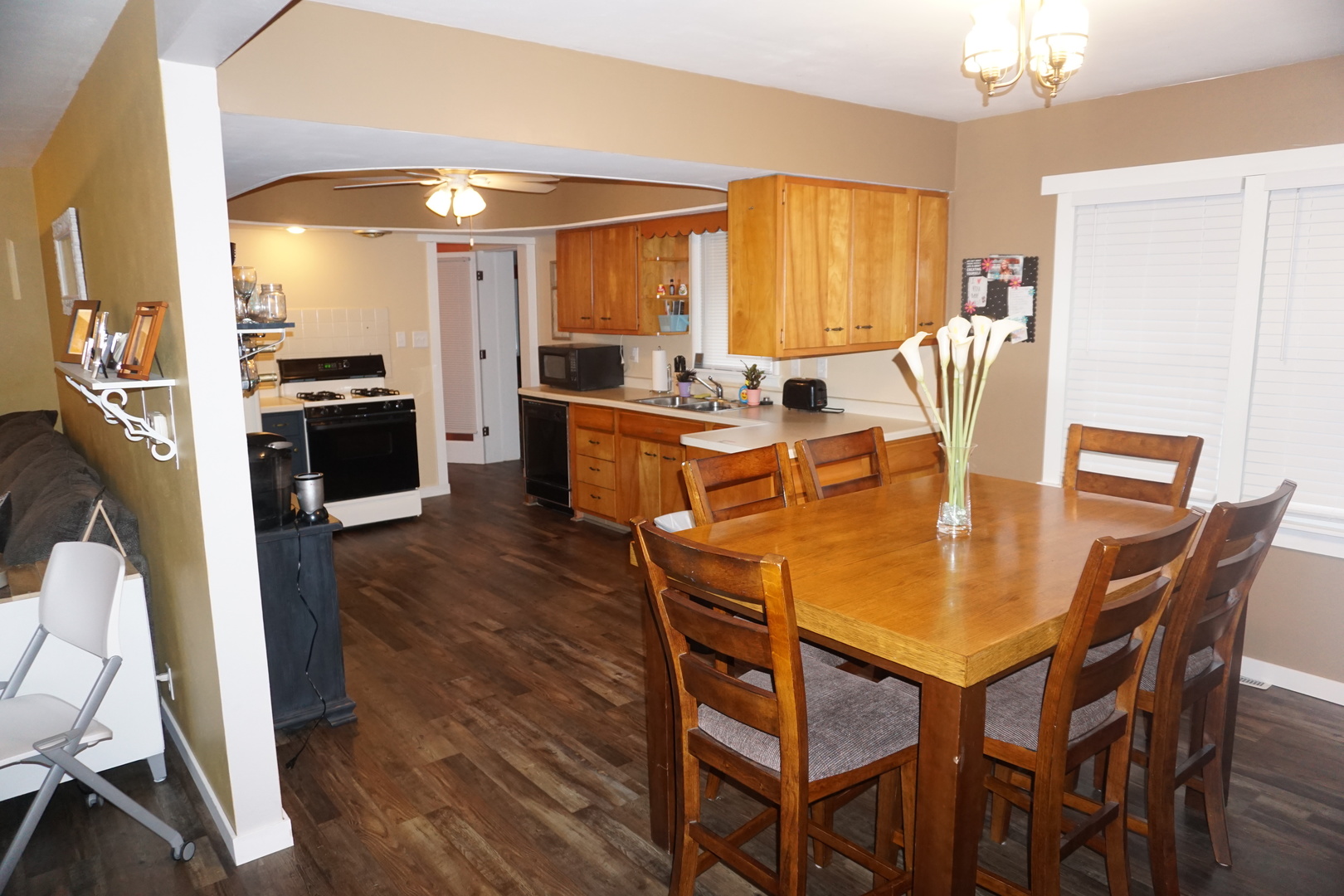 1010 Broadmoor Drive Champaign, IL 61821 - Photo 6 of 30