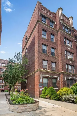 $2,250 | 277 Harrison Avenue, Unit E7, Jersey City, NJ 07304