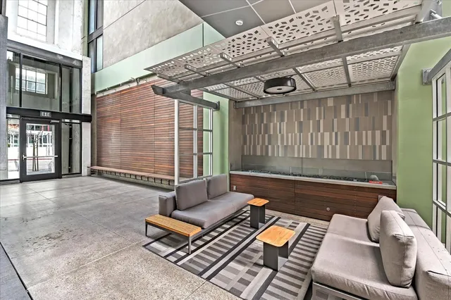 $2,900 | 350 11th Avenue, Unit 329, San Diego, CA 92101