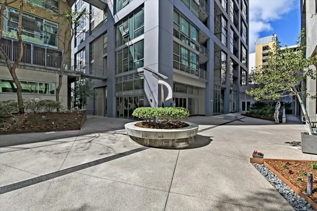 $2,900 | 350 11th Avenue, Unit 329, San Diego, CA 92101