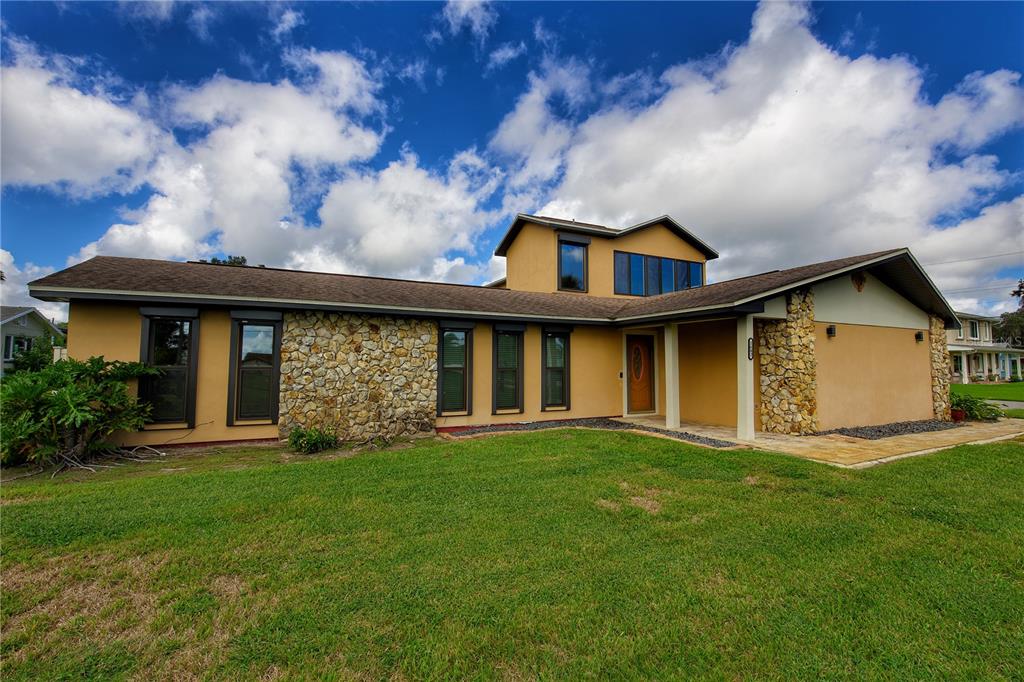 1602 South Riverside Drive Edgewater, FL 32132 - Photo 1 of 58 Gallery Image 1